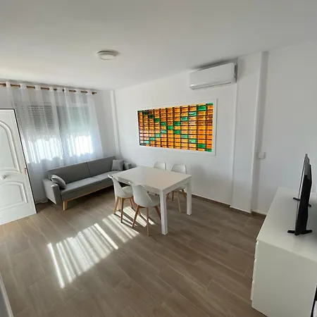 Cerca De La Playa En *